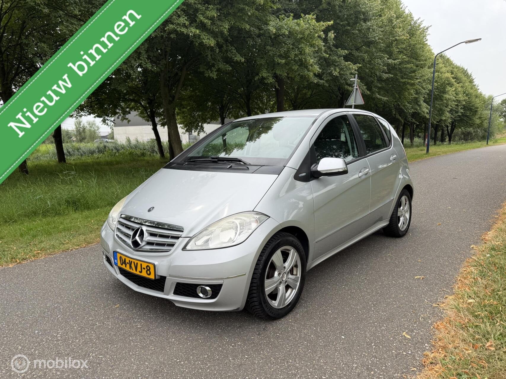Mercedes A-klasse 180 BlueEFFICIENCY Avantgarde*AIRCO*CRUISE, Auto's, Voorwielaandrijving, Zwart, 4 cilinders, Origineel Nederlands