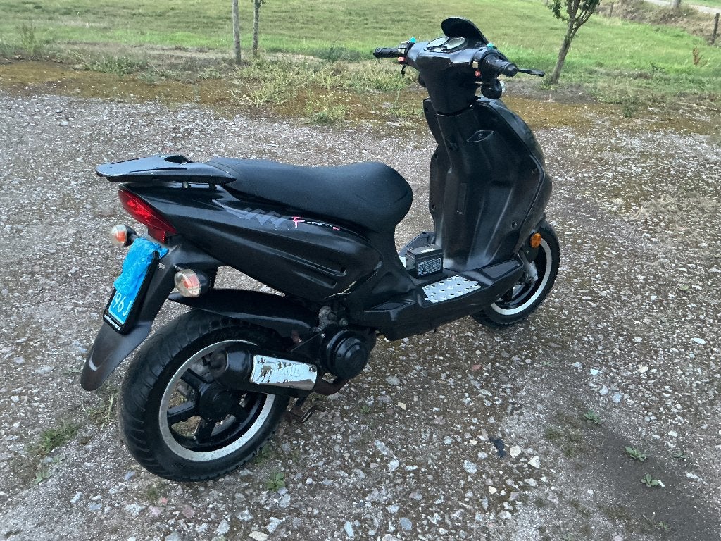 Scooter KEEWAY F-ACT 50, Overige merken, Gebruikt, Ophalen of Verzenden, 16 km/u of meer