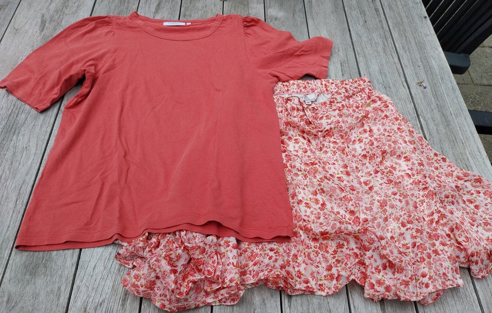 Rok en shirt set - MSCH Copenhagen, Kleding | Dames, Rokken, Ophalen of Verzenden, Maat 36 (S), Gedragen, Boven de knie