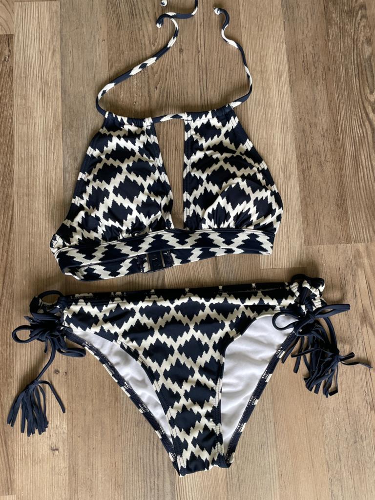 Donkerblauw met wit print bikini van Livera maat 36, Kleding | Dames, Badmode en Zwemkleding, Ophalen of Verzenden, Zo goed als nieuw