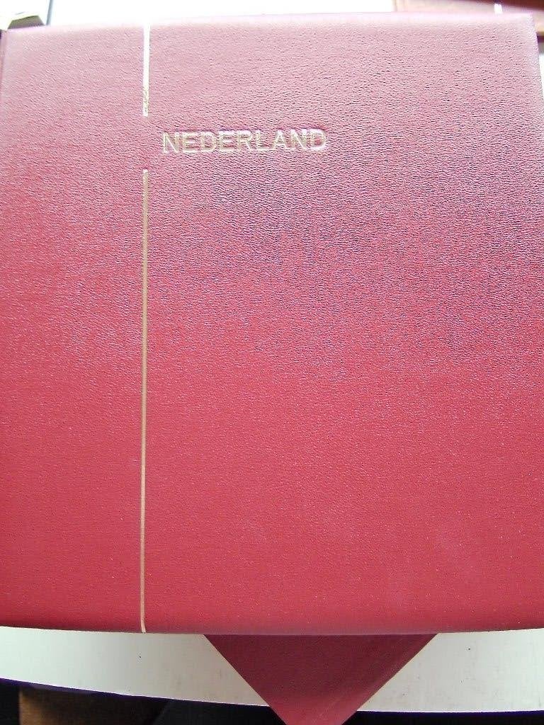 Juweel album Nederland deel 2 in Cassette 1959-1984, Postzegels en Munten, Ophalen of Verzenden, Nederland
