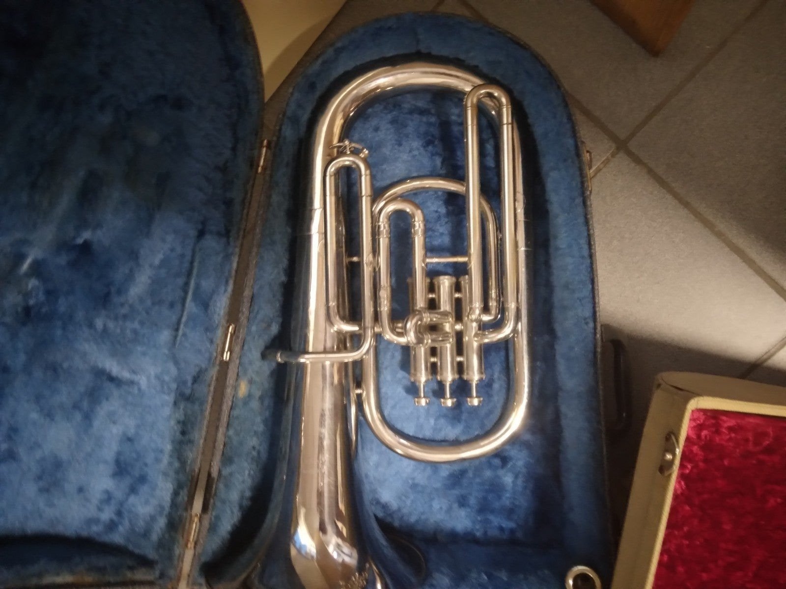 Tuba  a van tomme kortrijk, Ophalen, Gebruikt