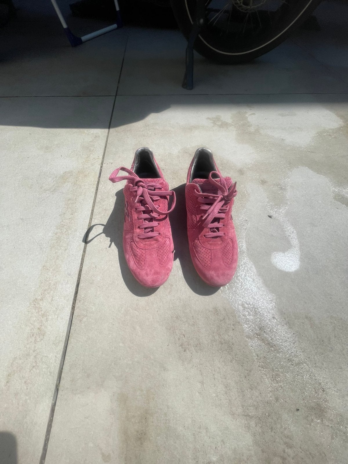 Louis vuiton schoenen, Ophalen of Verzenden, Roze, Sneakers of Gympen, Zo goed als nieuw