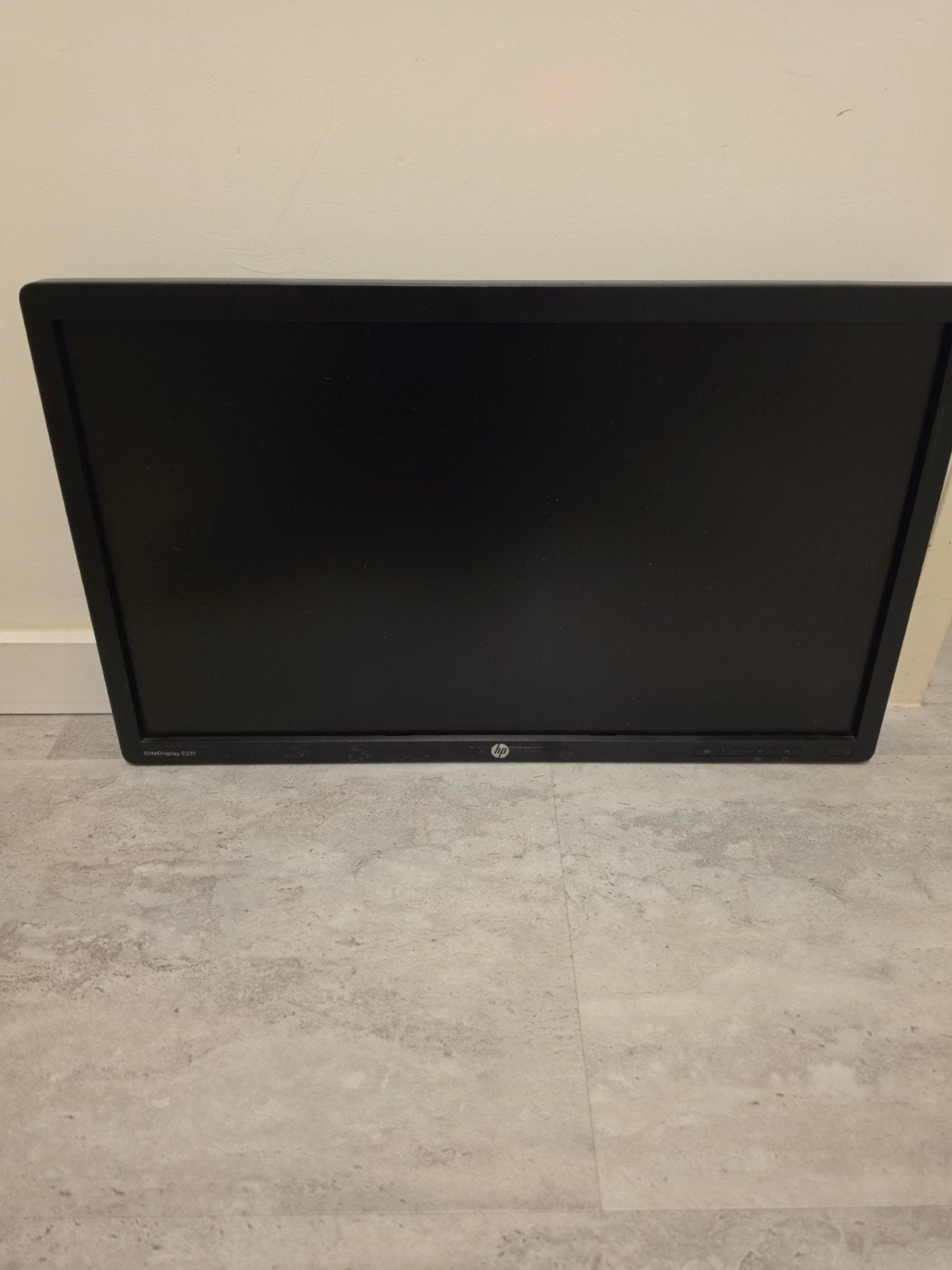 HP Elitedisplay E231, Computers en Software, Monitoren, Ophalen, IPS, Full HD, Zo goed als nieuw