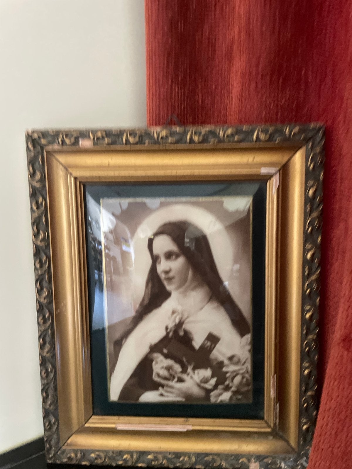 Antieke foto Heilige Theresia van Lisieux in lijst, Antiek en Kunst, Ophalen of Verzenden