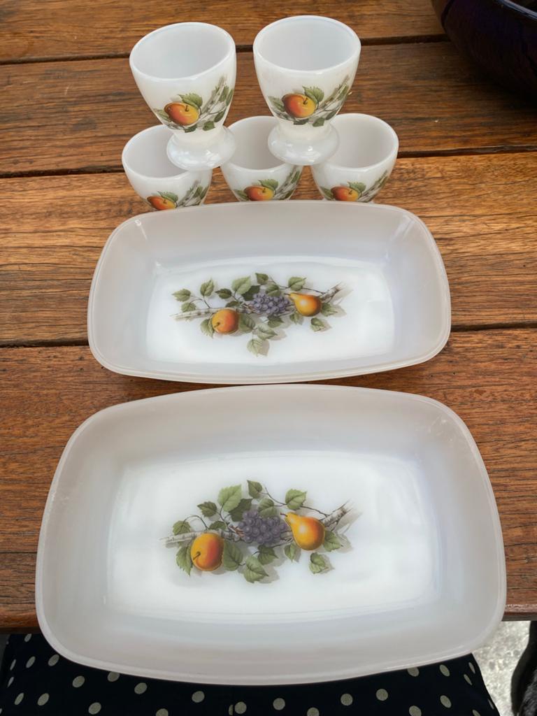 Vintage Arcopal France Fruits Eierdopjes en Schaaltjes Set, Ophalen of Verzenden