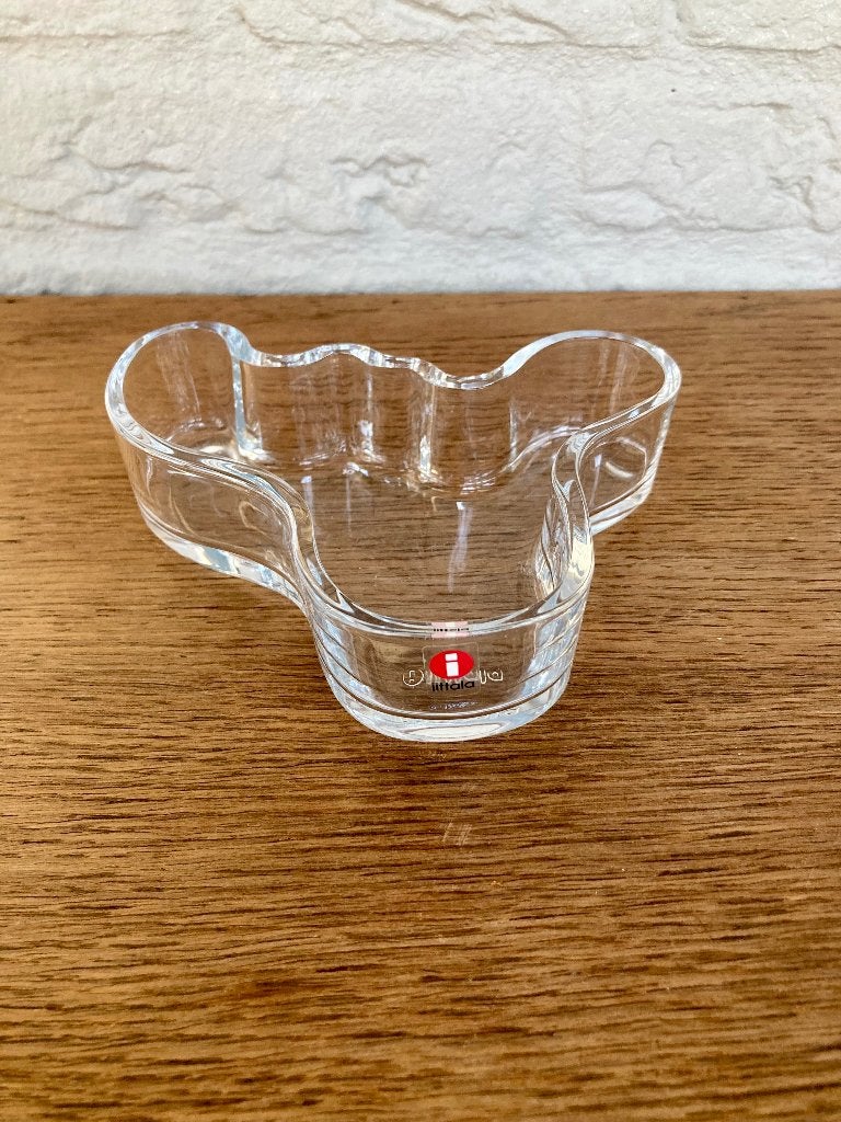 Iittala Finland: golvend schaaltje Alvar Aalto. Z.g.a.n., Ophalen of Verzenden