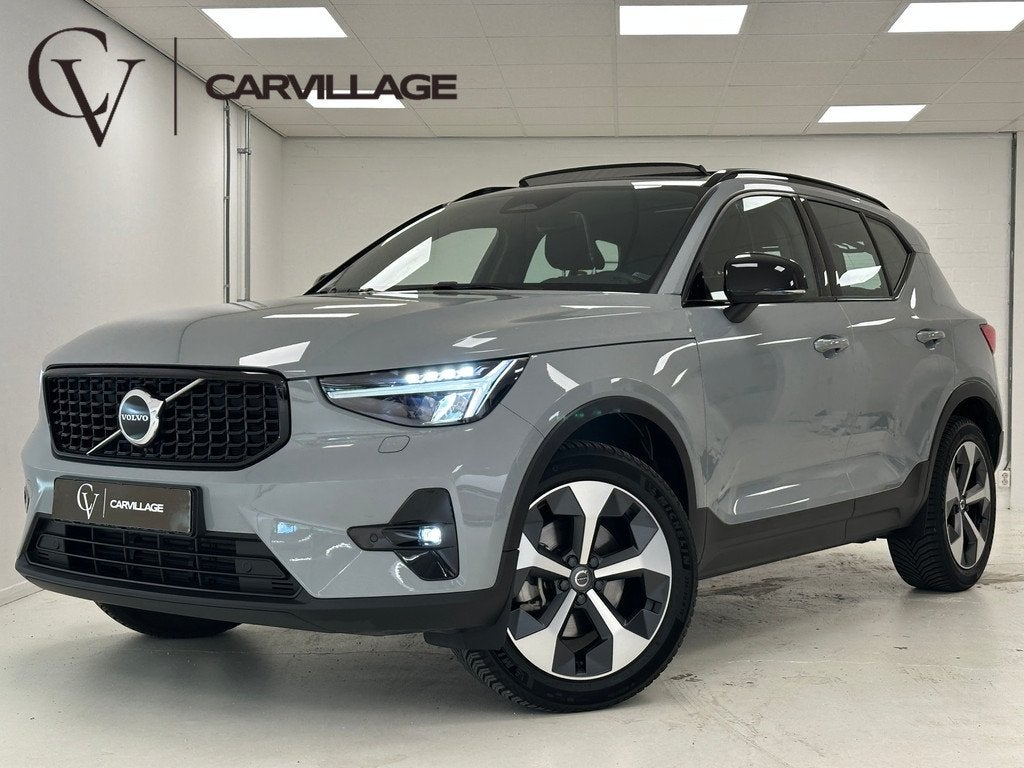 Volvo XC40 2.0 B3 Ultimate Dark | Vapour Grey | Trekhaak | P, Auto's, Volvo, Automaat, Gebruikt, 4 cilinders, 1969 cc