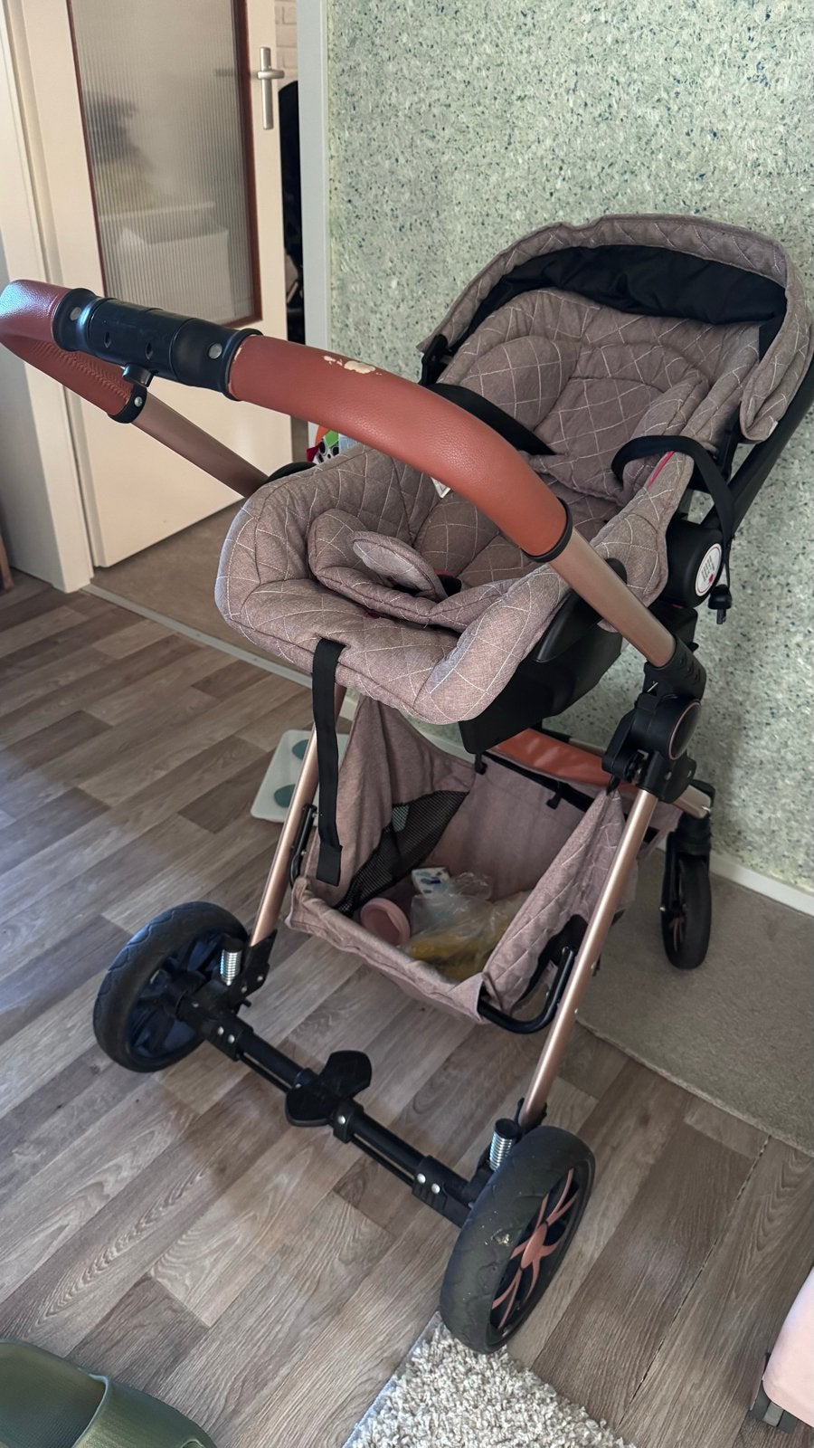 Magic ZC Kinderwagen Compleet met Autostoeltje - Roze/Goud, Kinderen en Baby's, Gebruikt, Combiwagen, Met autostoeltje, Ophalen