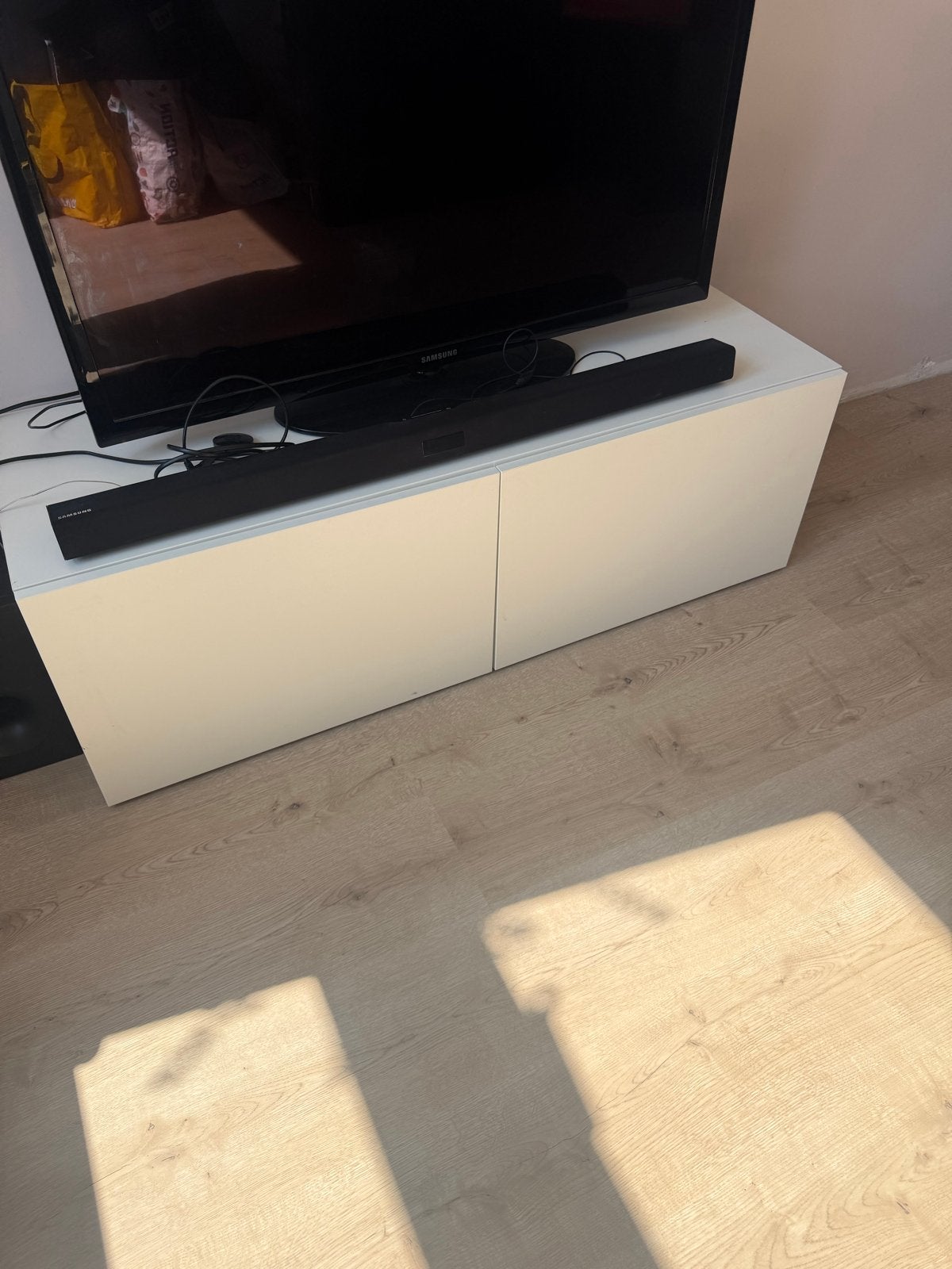 Besta tv meubel, Ophalen, 100 tot 150 cm, Zo goed als nieuw, Minder dan 100 cm