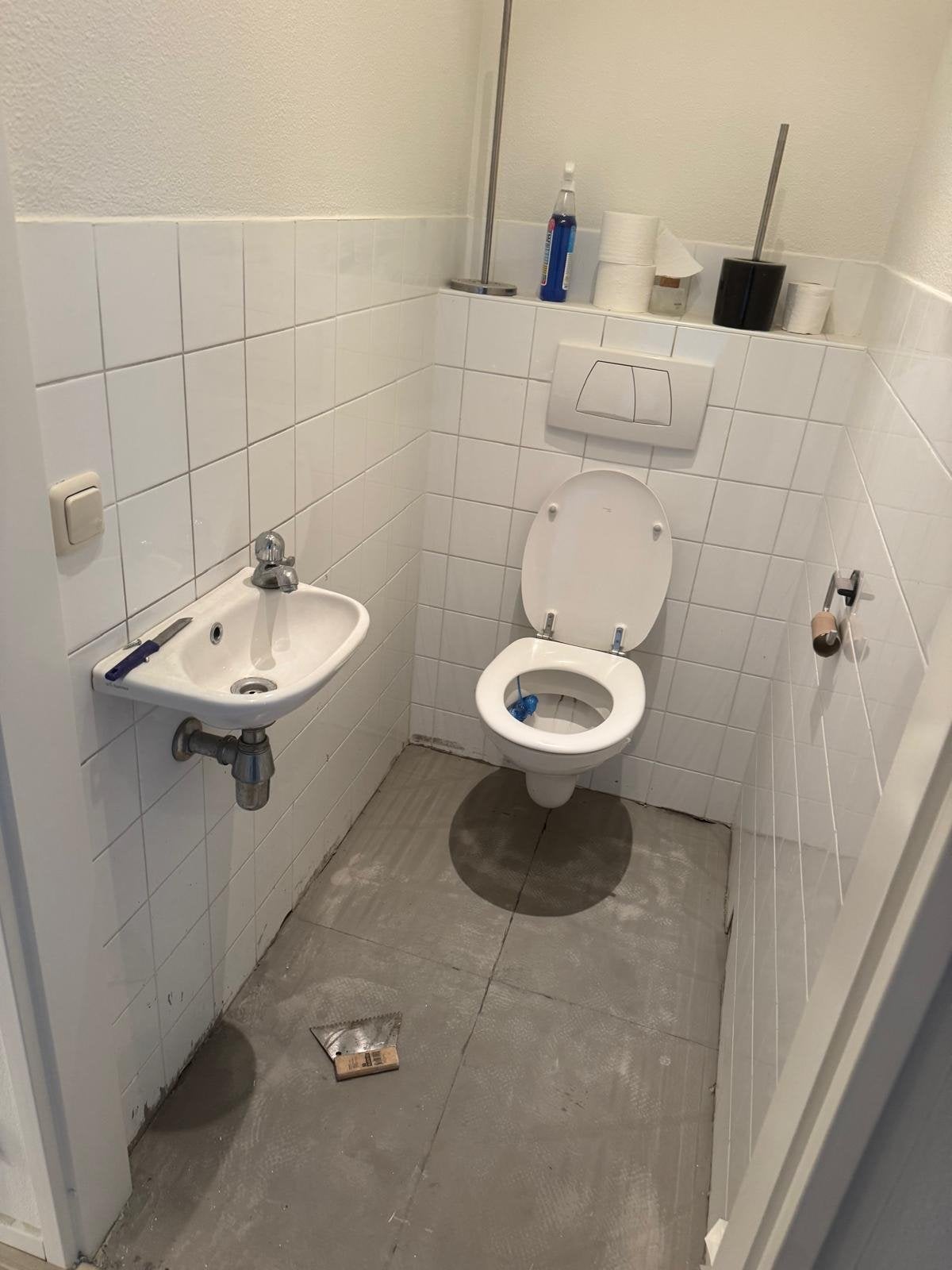 Vakman gezocht voor diverse montage- en interieurklussen, Ophalen of Verzenden