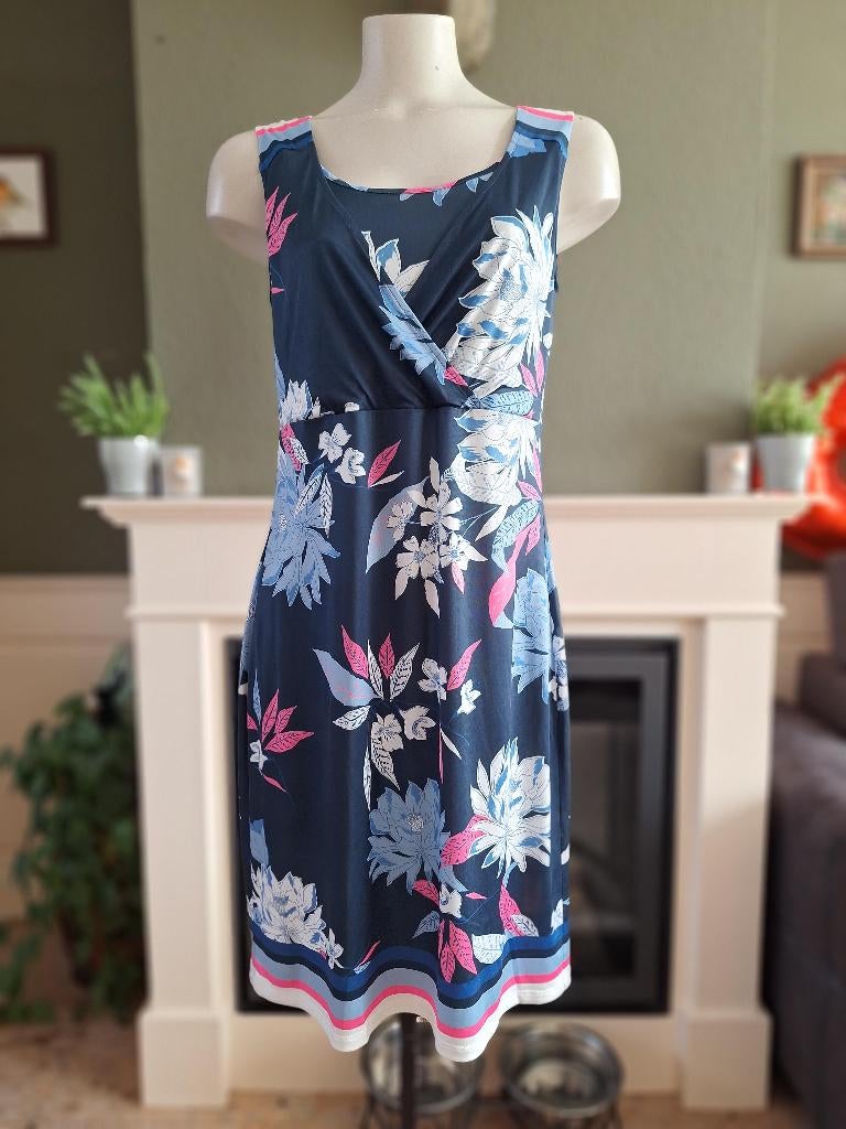 Atmos Fashion zomers luchtige jurk 38 M, Kleding | Dames, Jurken, Maat 38/40 (M), Zo goed als nieuw, Knielengte, Verzenden