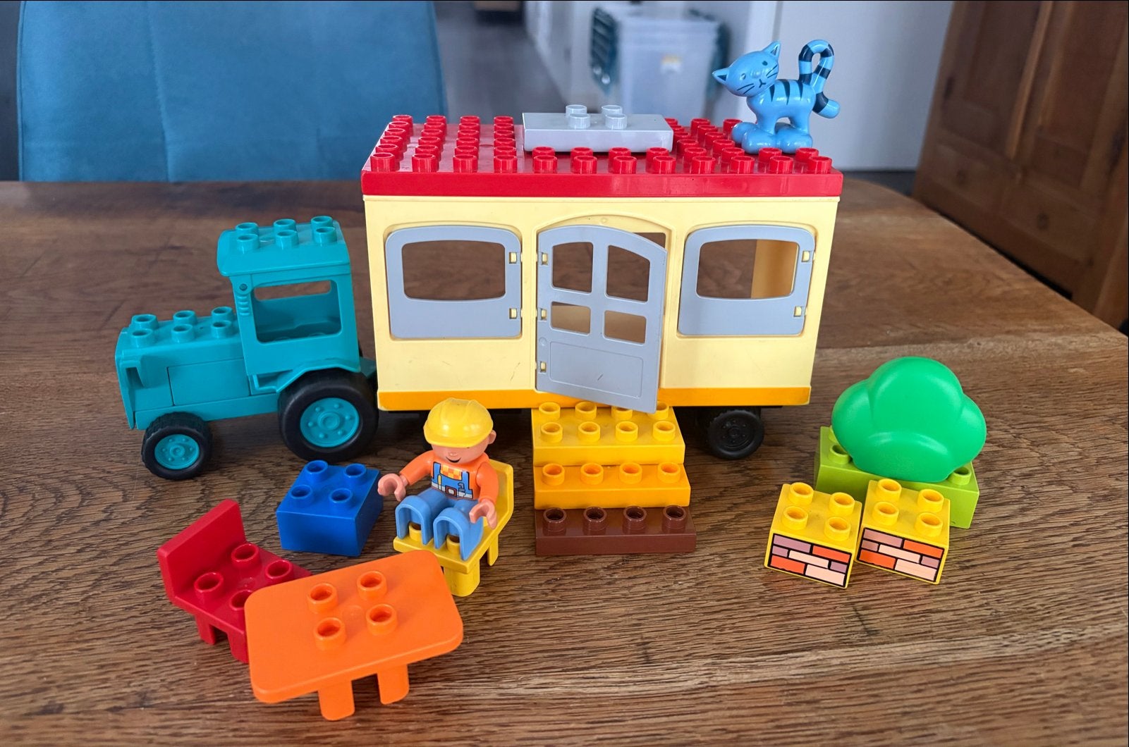LEGO Duplo 3296 Tractor met Caravan en Speelfiguren, Ophalen of Verzenden, Gebruikt, Overige merken