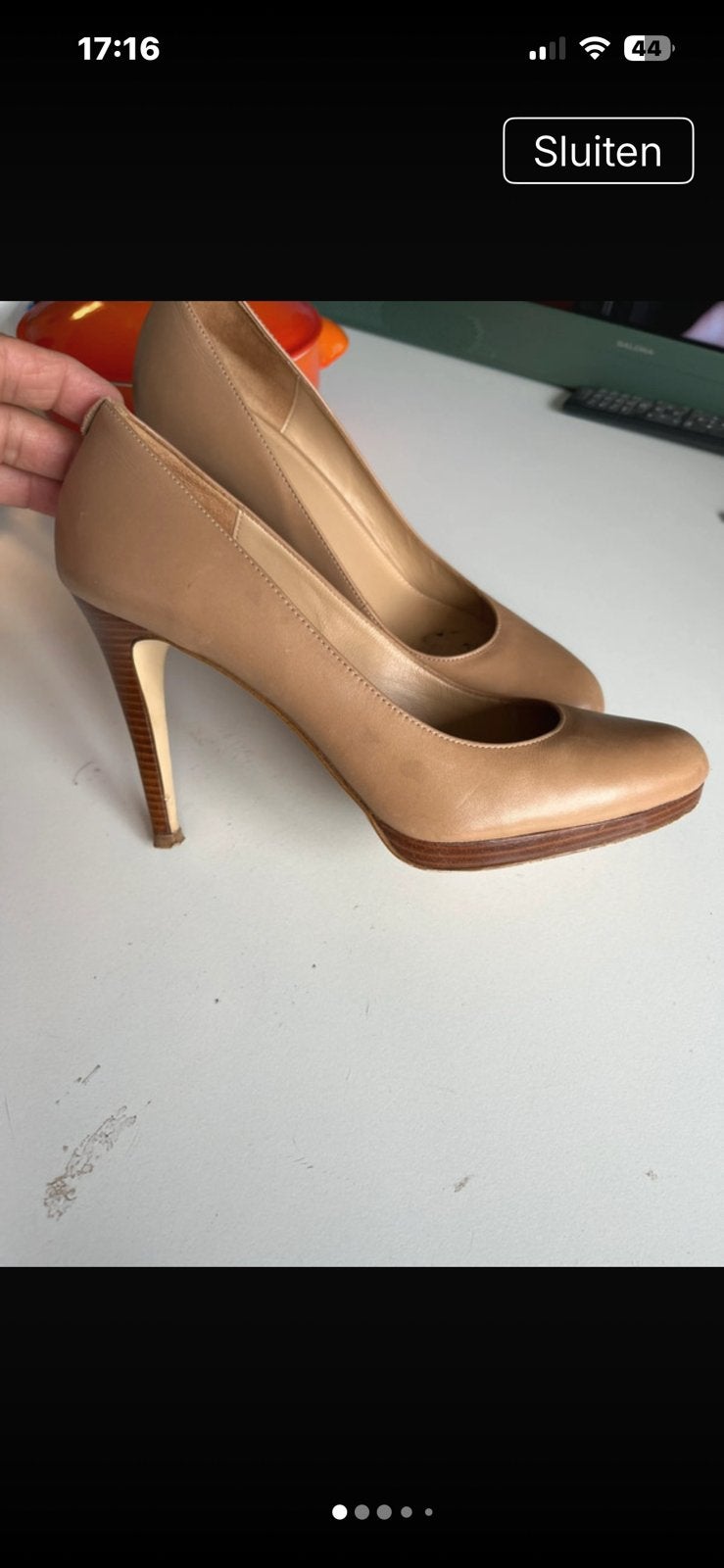 Michael kors pump 40.5, Kleding | Dames, Schoenen, Pumps, Beige, Ophalen of Verzenden, Gedragen