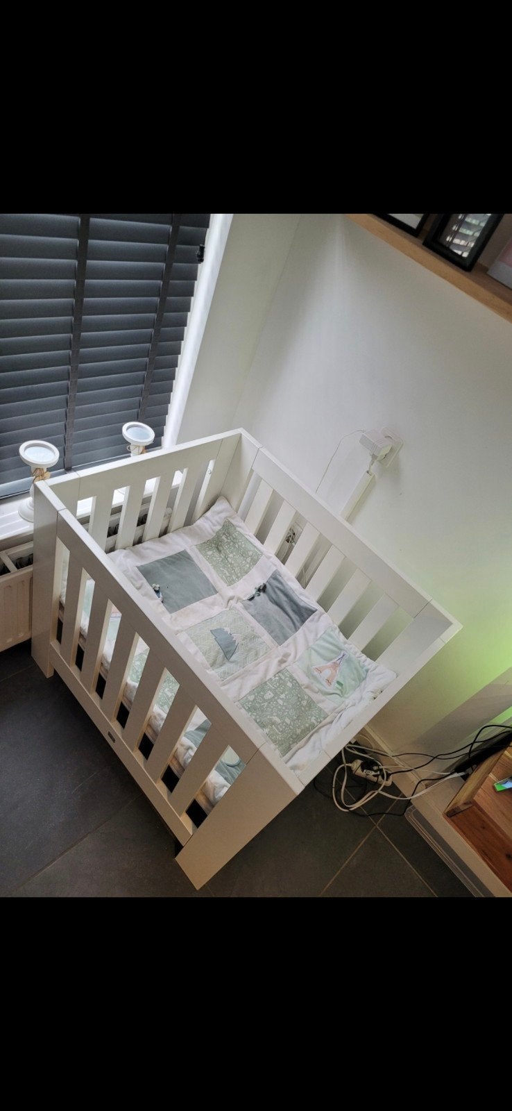Box TWF wit inclusief matras, 2 boxkleden en boxzak, Ophalen, Gebruikt, Rechthoekig, Boxkleed
