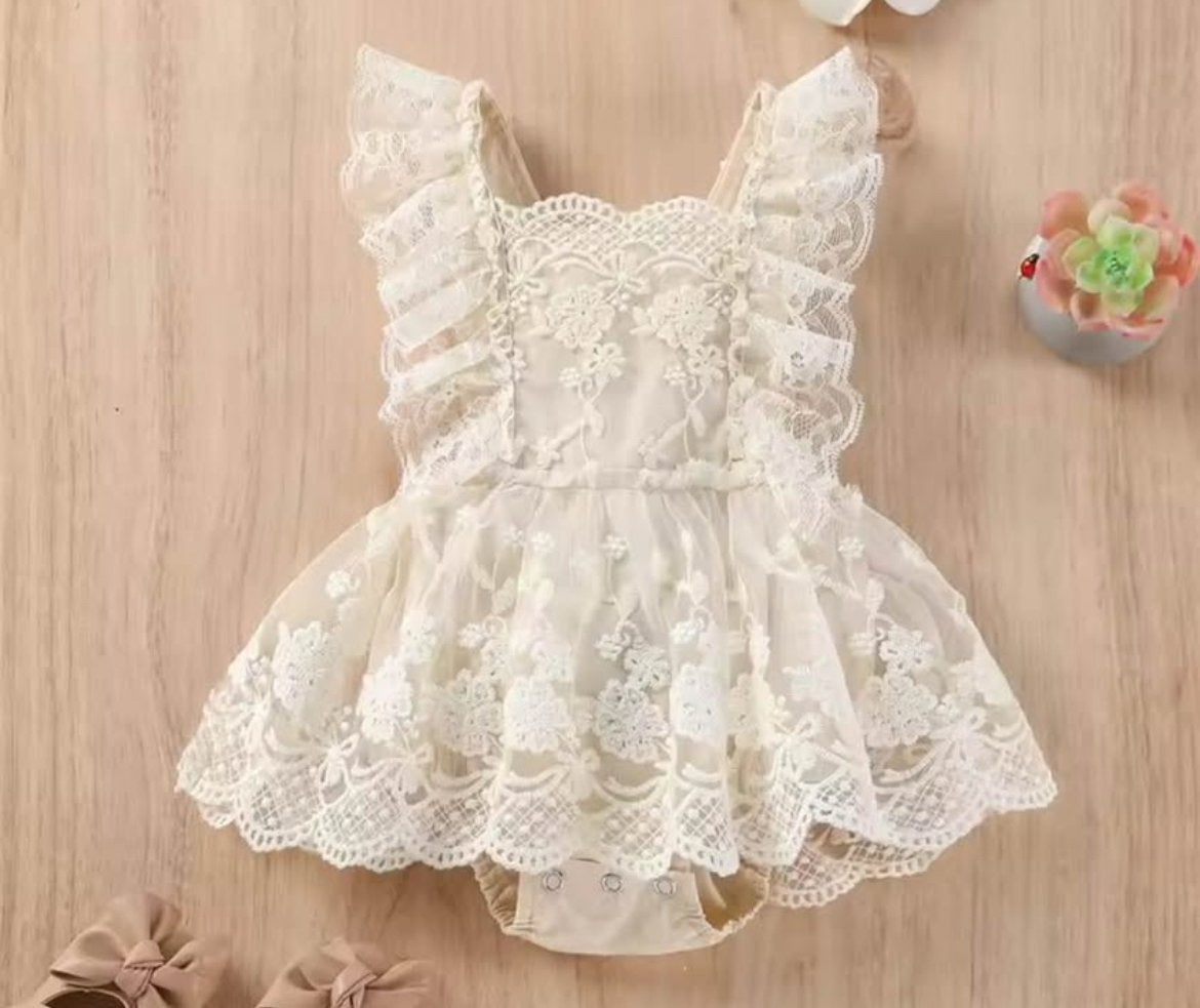 3 schattige outfits voor 1-jarige (cakesmash/sittershoot), Kinderen en Baby's, Ophalen, Zo goed als nieuw, Meisje
