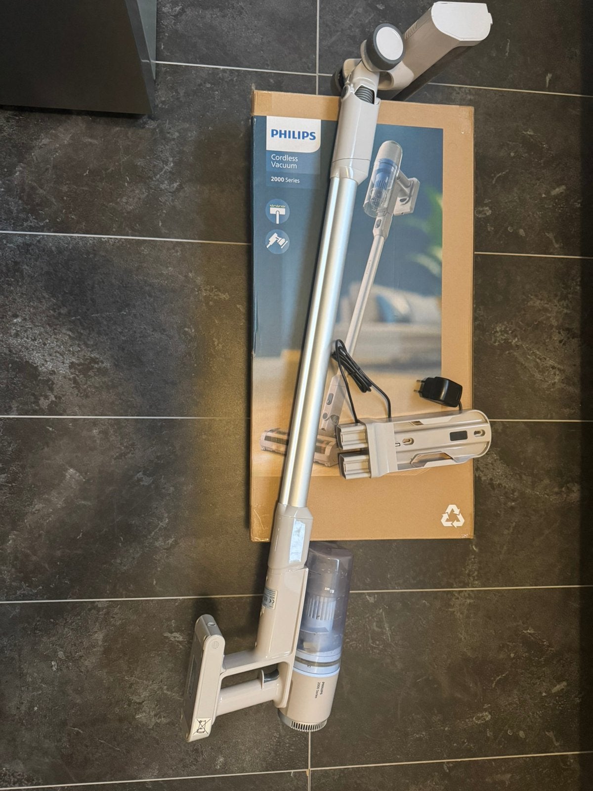 draadloze stofzuiger philips 2000, Witgoed en Apparatuur, Stofzuigers, Ophalen of Verzenden, Zo goed als nieuw, Philips