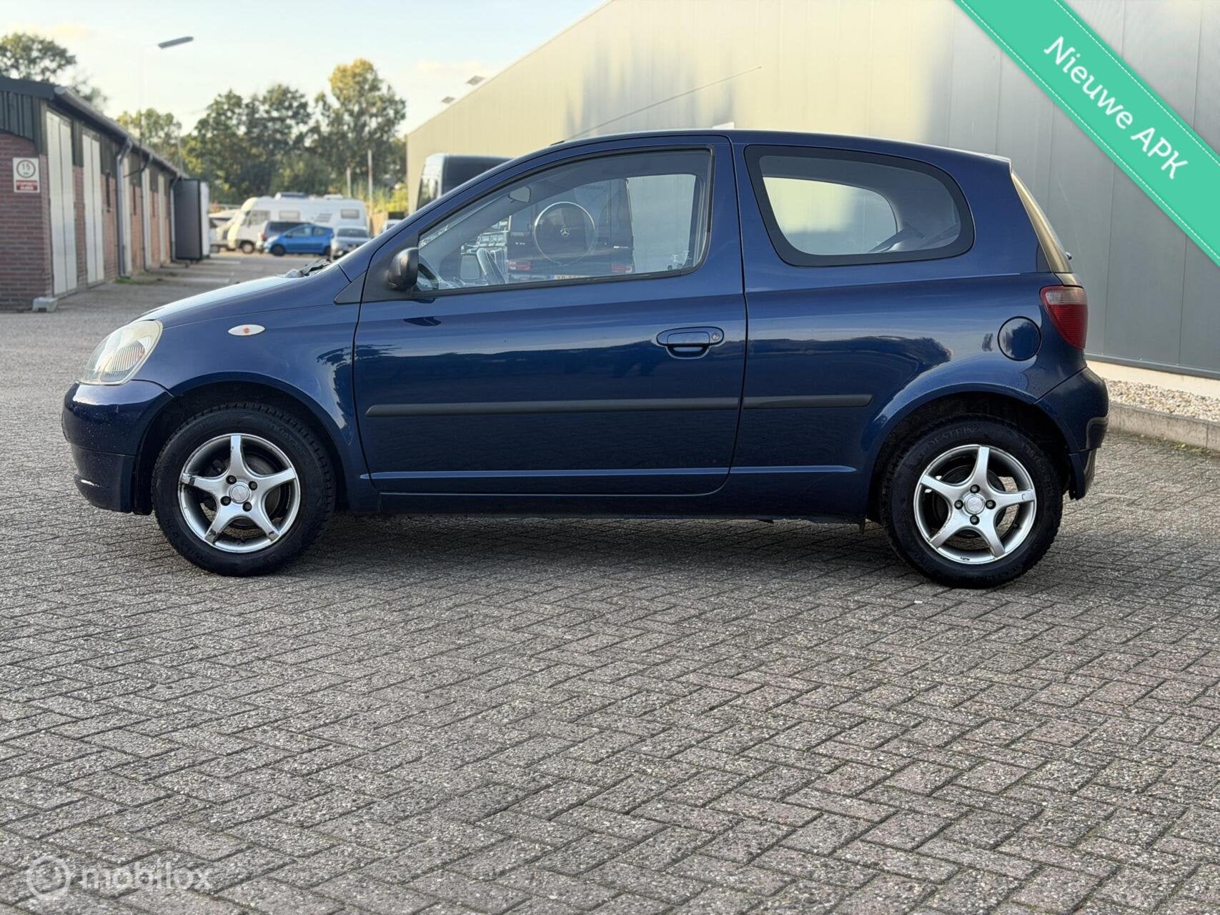 Toyota Yaris 1.3-16V VVT-i Luna NAP/APK/NETTEAUTO, Auto's, Voorwielaandrijving, 1299 cc, 86 pk, Gebruikt