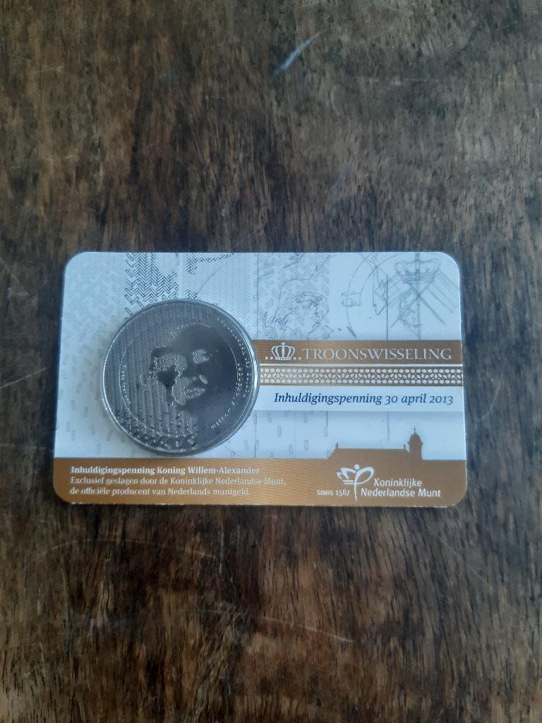 Inhuldigingspenning  in Coincard KNM, Verzenden, Koningin Beatrix, Euro's