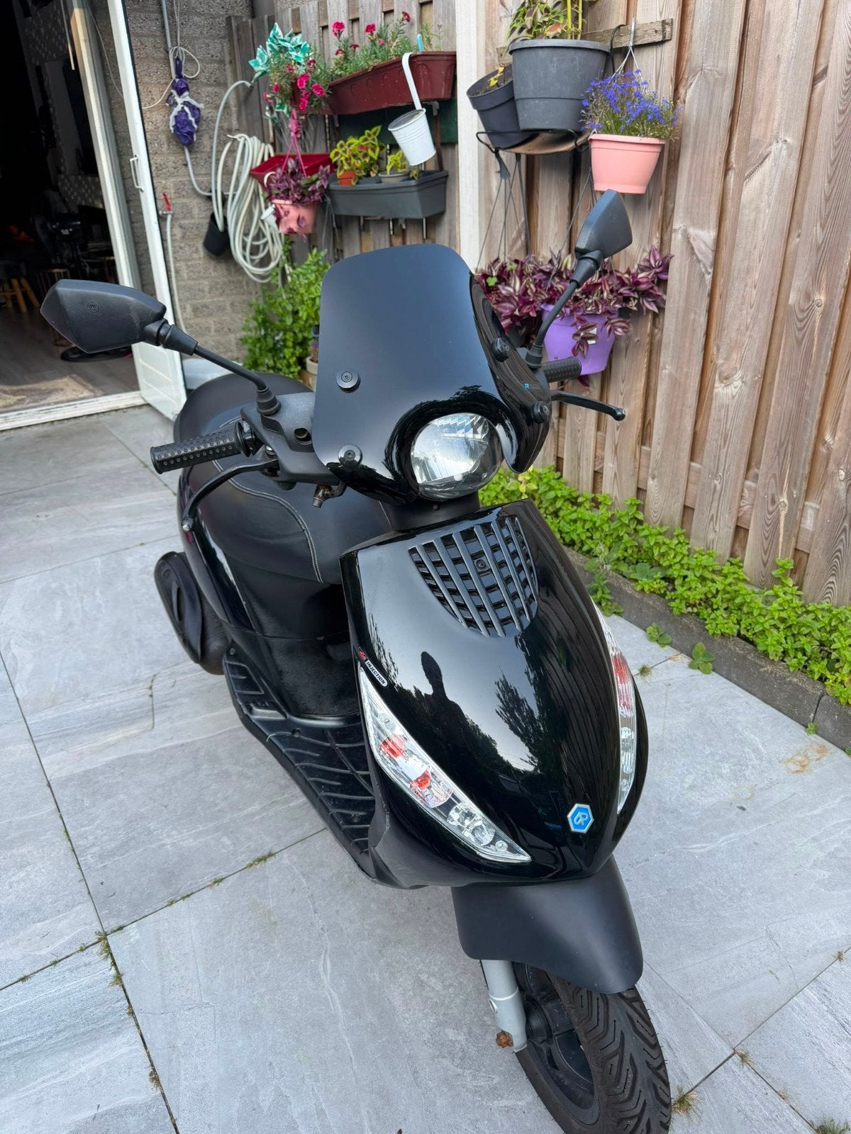 Piaggio Zip Scooter - Zwart, Goed Onderhouden, Gebruikt, Maximaal 45 km/u, Zip, Ophalen of Verzenden