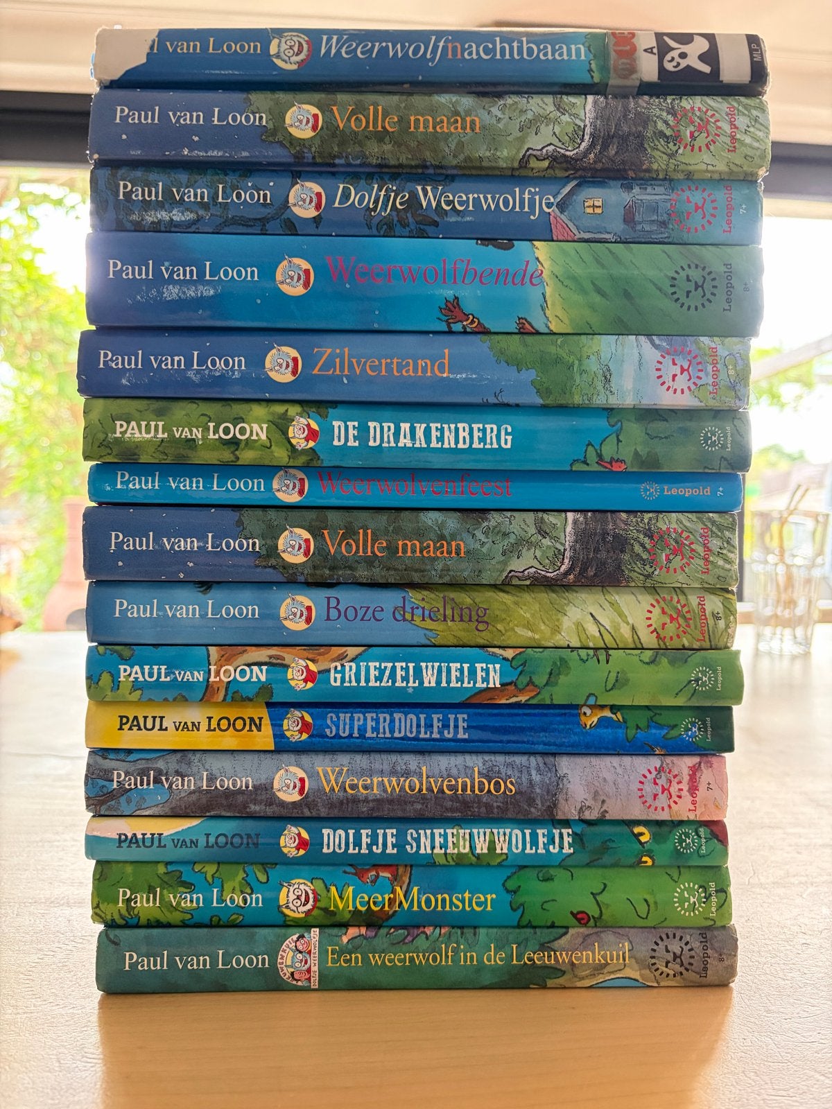 Paul van Loon Dolfje Weerwolfje boeken - Grote collectie, Ophalen, Gelezen, Fictie algemeen