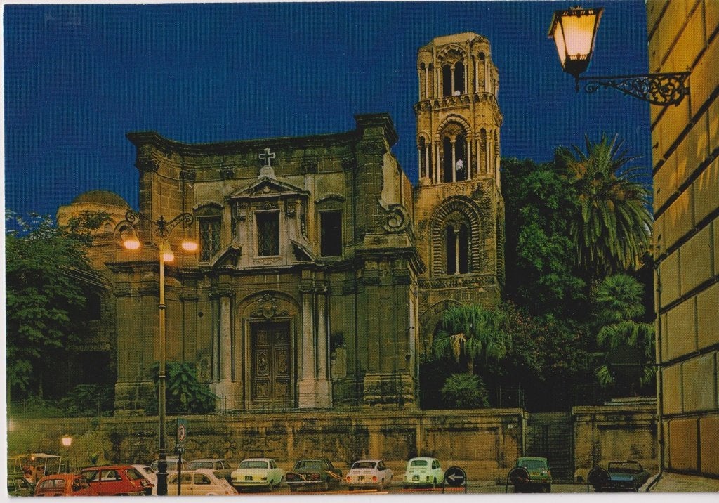 Italie, Palermo met auto's , Fiat 124 Coupe, Fiat 850 Coupe, Ophalen of Verzenden, 1960 tot 1980, Ongelopen, Italië