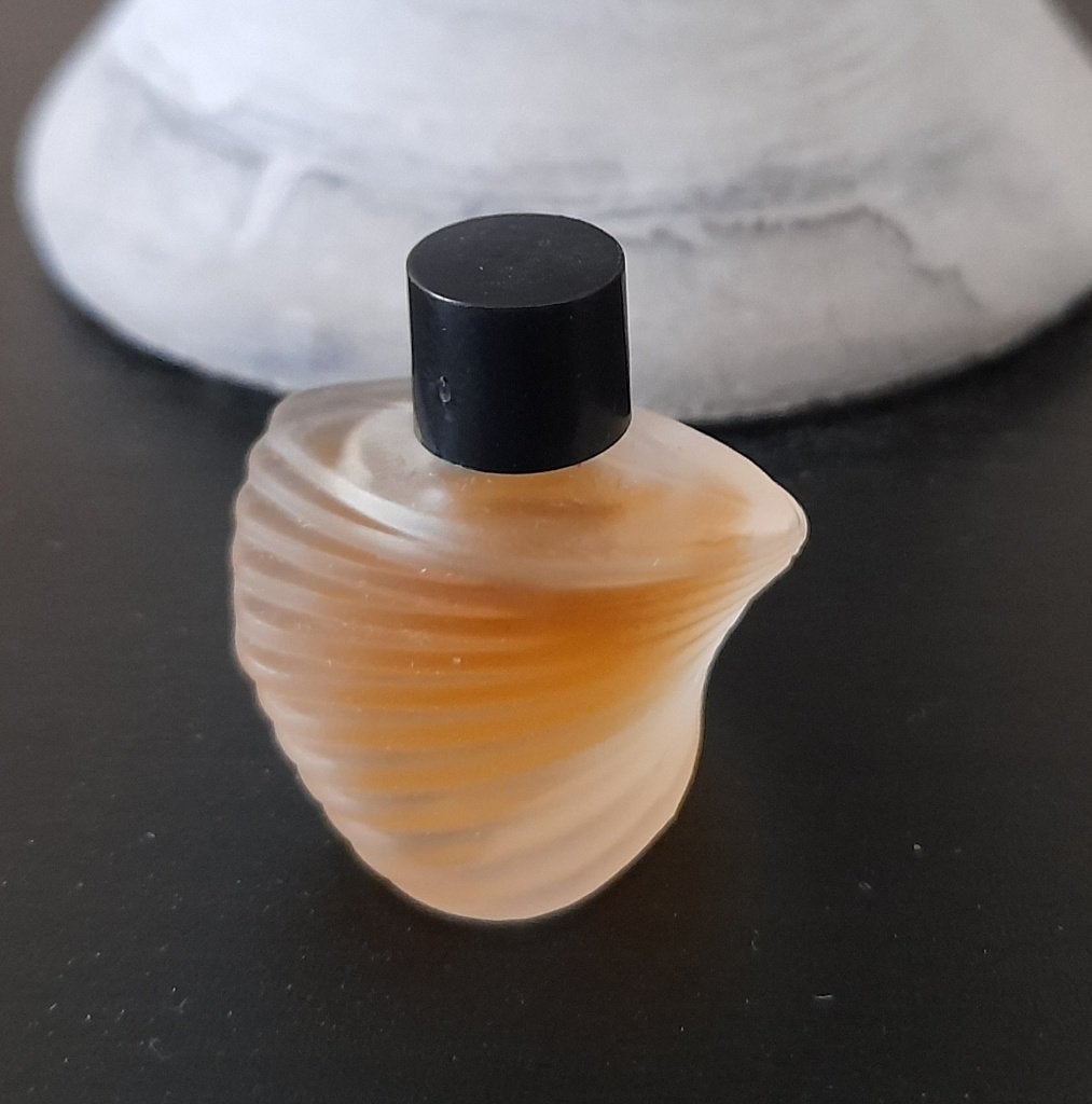 miniatuur parfum flesje montana, Ophalen of Verzenden, Zo goed als nieuw, Miniatuur, Gevuld