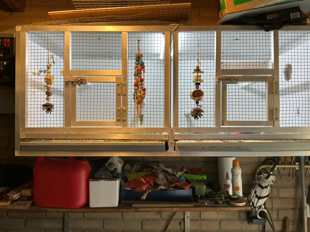 Leuke Broed vlucht kooi, hang Voliere met verstelbaar licht, Ophalen of Verzenden, Gebruikt, Aluminium, Volière