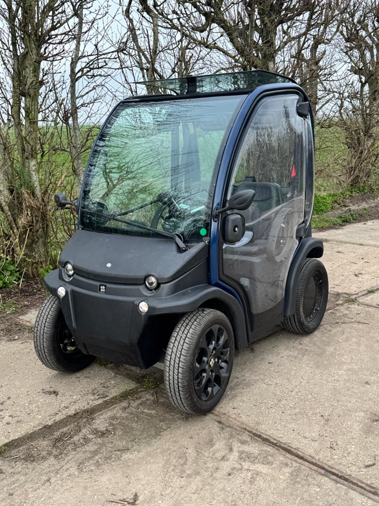 Mooie Biro Estrima, 100% elektrische stadsauto, WEINIG KM, Ophalen, Zo goed als nieuw