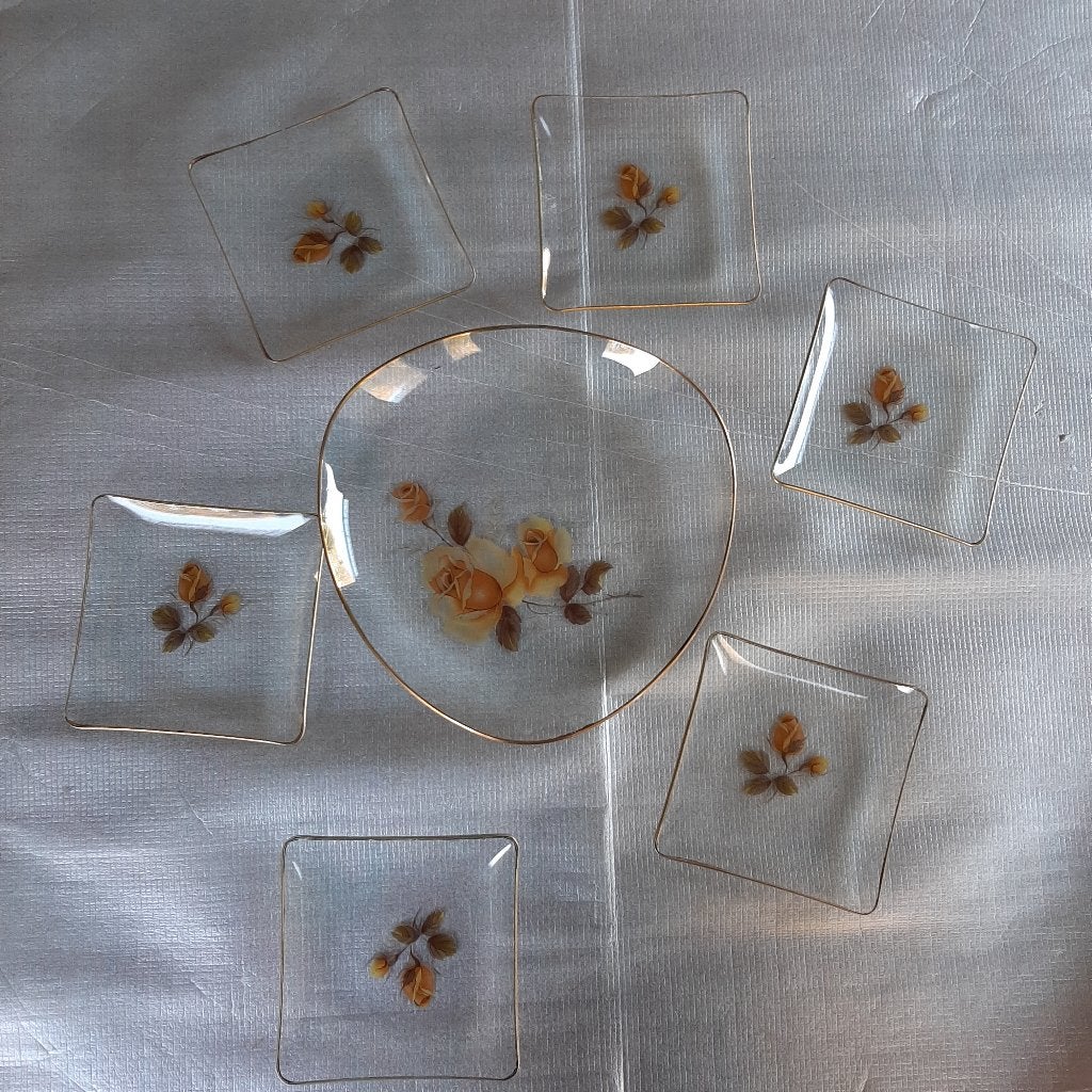 Petit fours schaaltje met 6 kleinere schaaltjes afb. rozen, Ophalen
