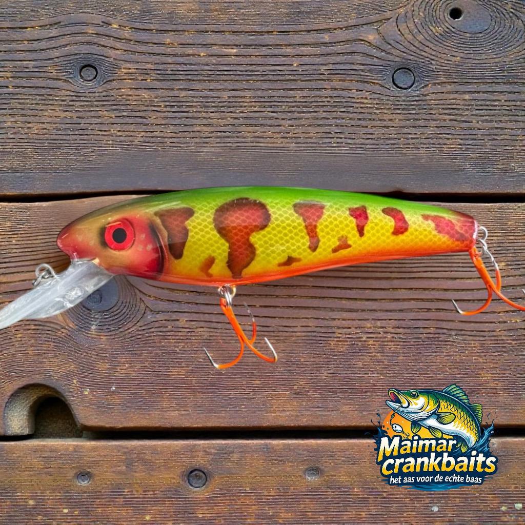 The ErnieCC 6” custom gespoten en UV treble #1 afgehaakt, Haak, Maimarcrankbaits, Nieuw, Ophalen of Verzenden