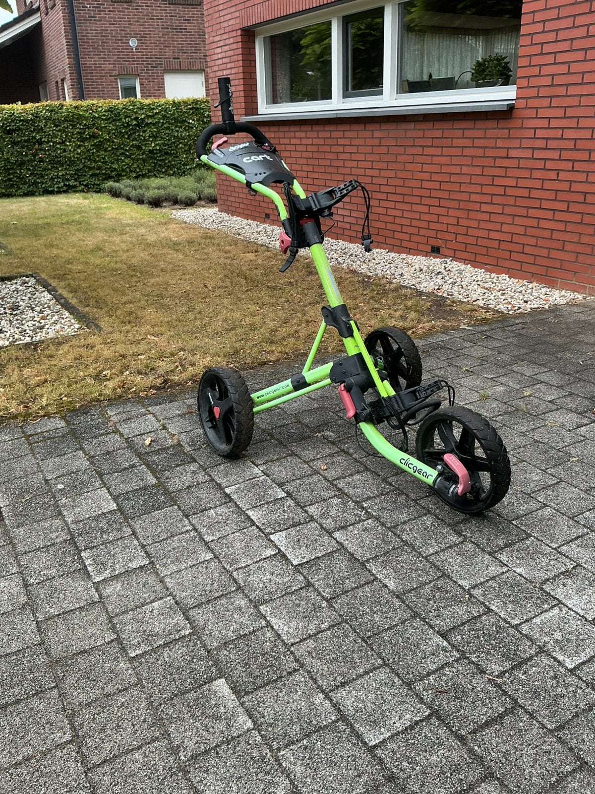 Clickgear golftrolley met rem en parapluhouder, Sport en Fitness, Golf, Ophalen, Gebruikt, Golfkar