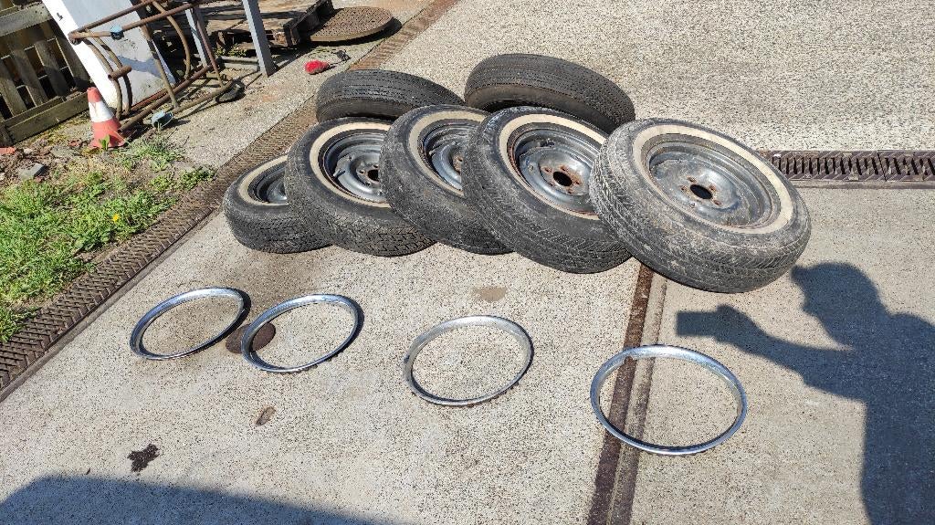 Stalen velgen en naven voor Daimler V8 250 / Jaguar Mk2, Auto-onderdelen, Ophalen of Verzenden, Gebruikt, Jaguar
