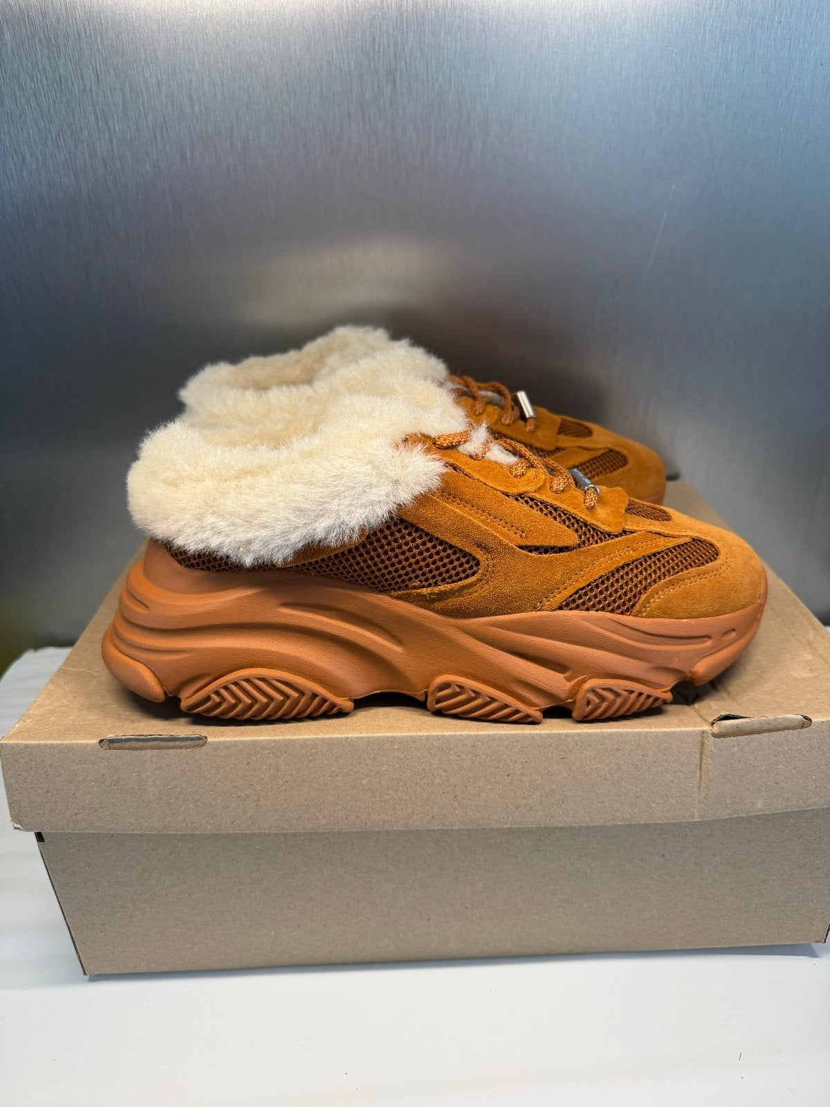 Steve Madden Pheobe Sneakers met Faux Fur - Maat 41, Bruin, Nieuw, Ophalen of Verzenden, Sneakers of Gympen
