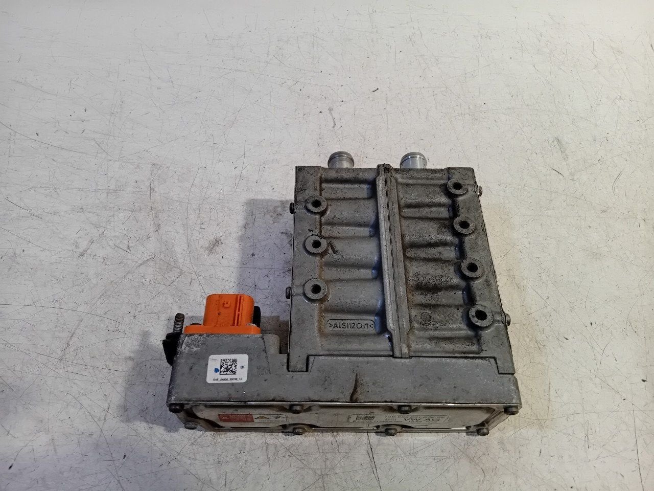 Standkachel Volkswagen Golf, Onderdelen@venauto.nl, Van der Ven Autorecycling B.V., Gebruikt, Ettenseweg 76, 4706 PB Roosendaal, The Netherlands