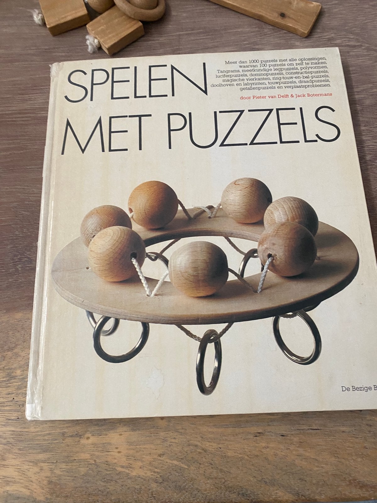 Vintage puzzelboek 1978 + 3 houten-/touwpuzzels, Ophalen of Verzenden, Minder dan 500 stukjes, Zo goed als nieuw