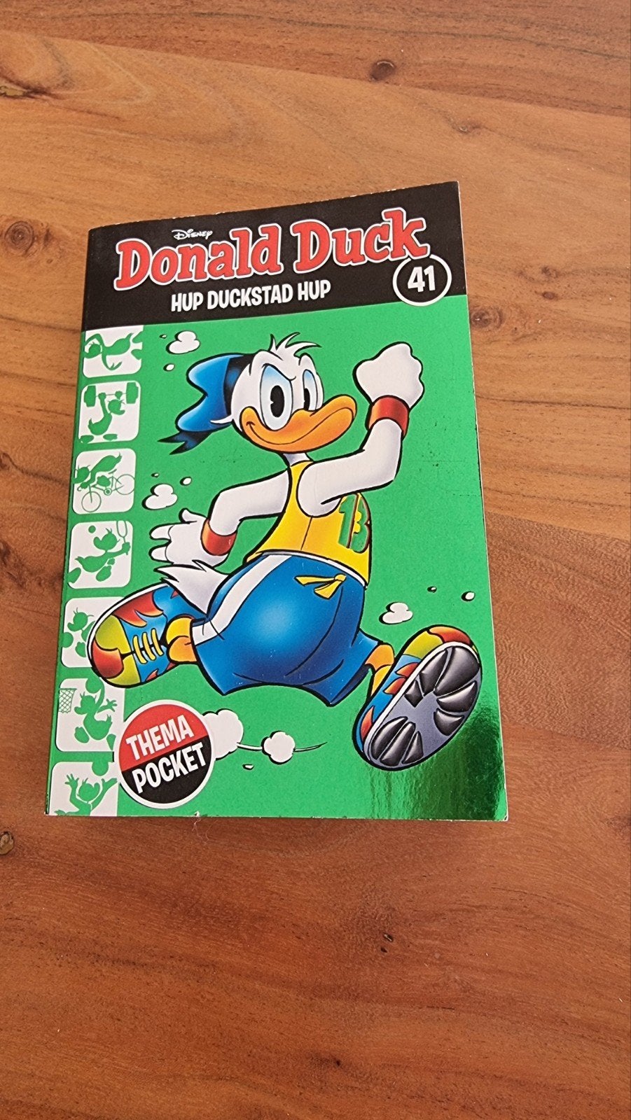 Donald Duck Themapocket 41 - Hup Duckstad Hup, Eén stripboek, Ophalen of Verzenden, Zo goed als nieuw