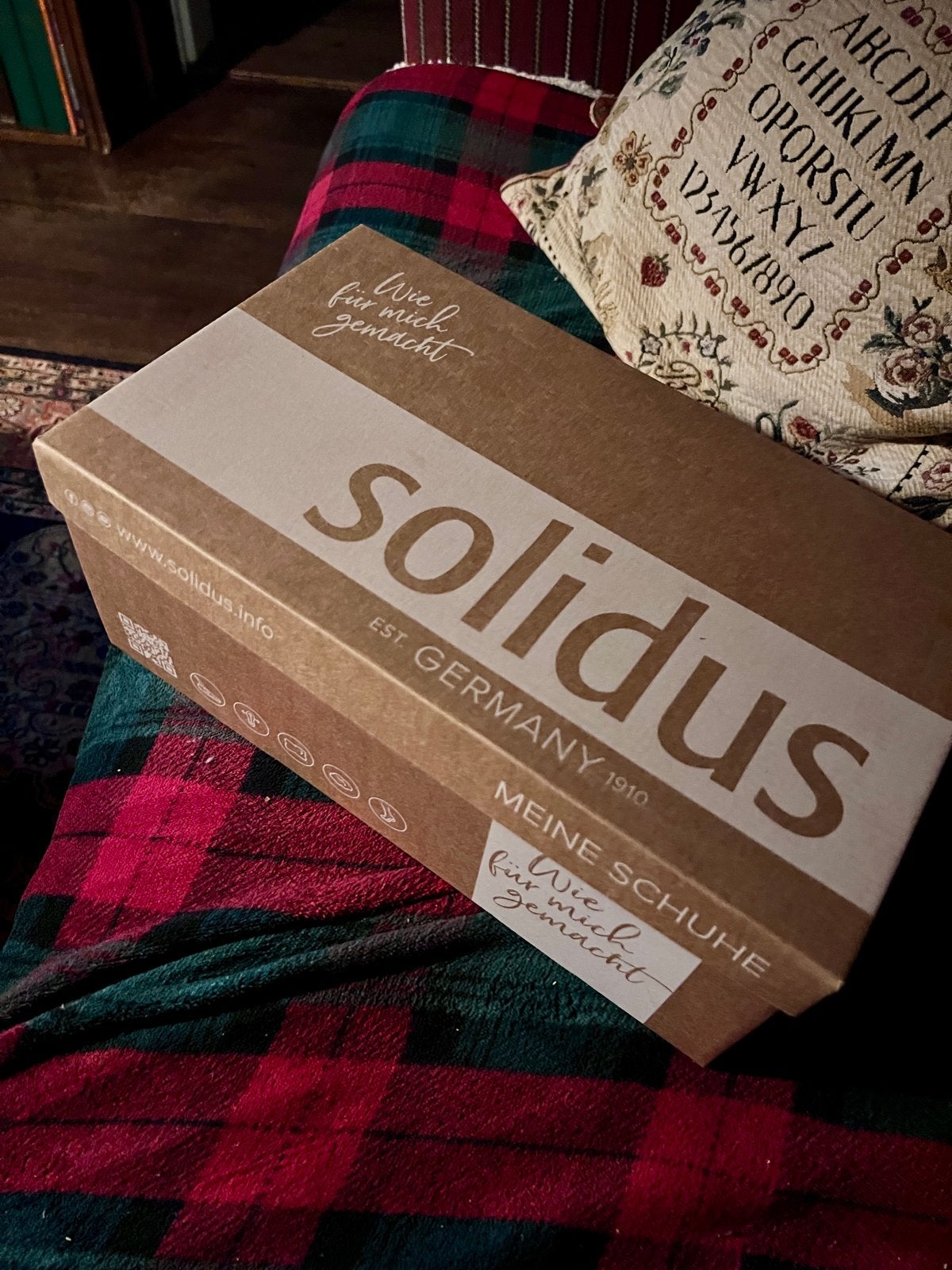 Solidus Karma Sneakers - Taupe - Maat 40. 6.K, Kleding | Dames, Schoenen, Ophalen, Nieuw, Overige kleuren, Sneakers of Gympen