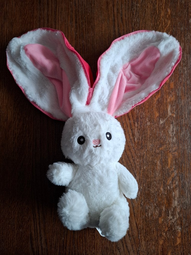 Konijn in een Aardbei 20 cm- Squish Knuffel, Ophalen of Verzenden, Zo goed als nieuw, Konijn