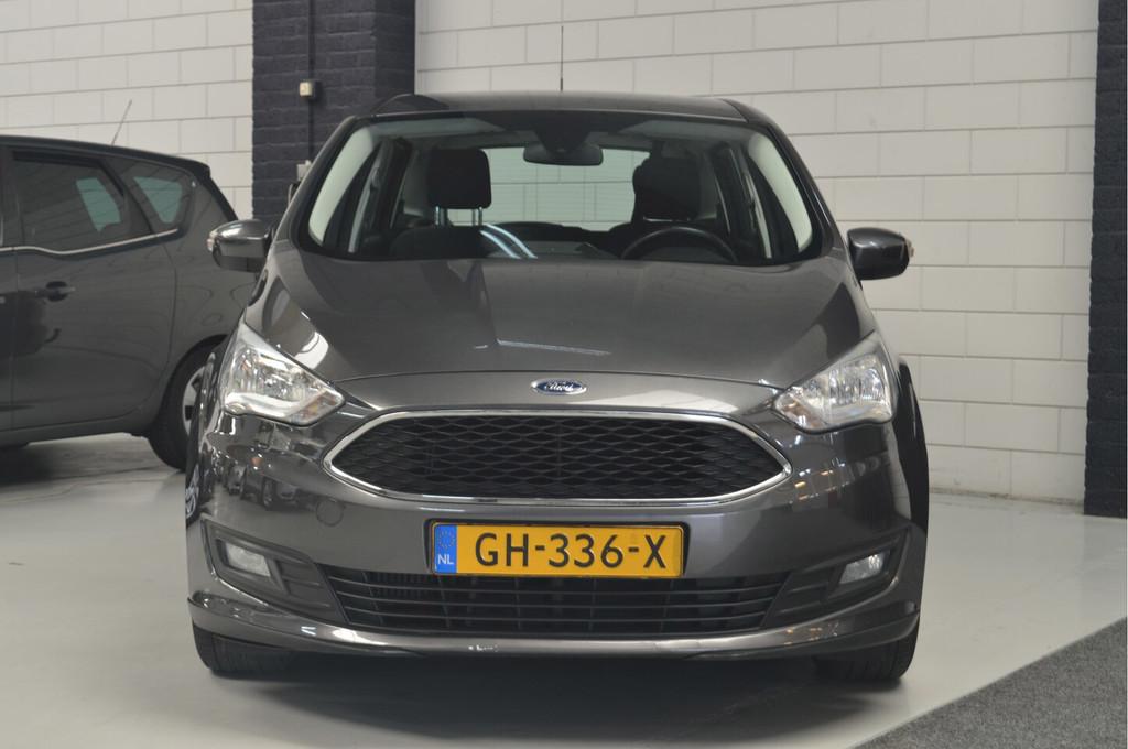 Ford Grand C-Max 1.0 Trend // AIRCO // CRUISE // TREKHAAK //, Auto's, Ford, Voorwielaandrijving, 745 kg, 125 pk, Gebruikt