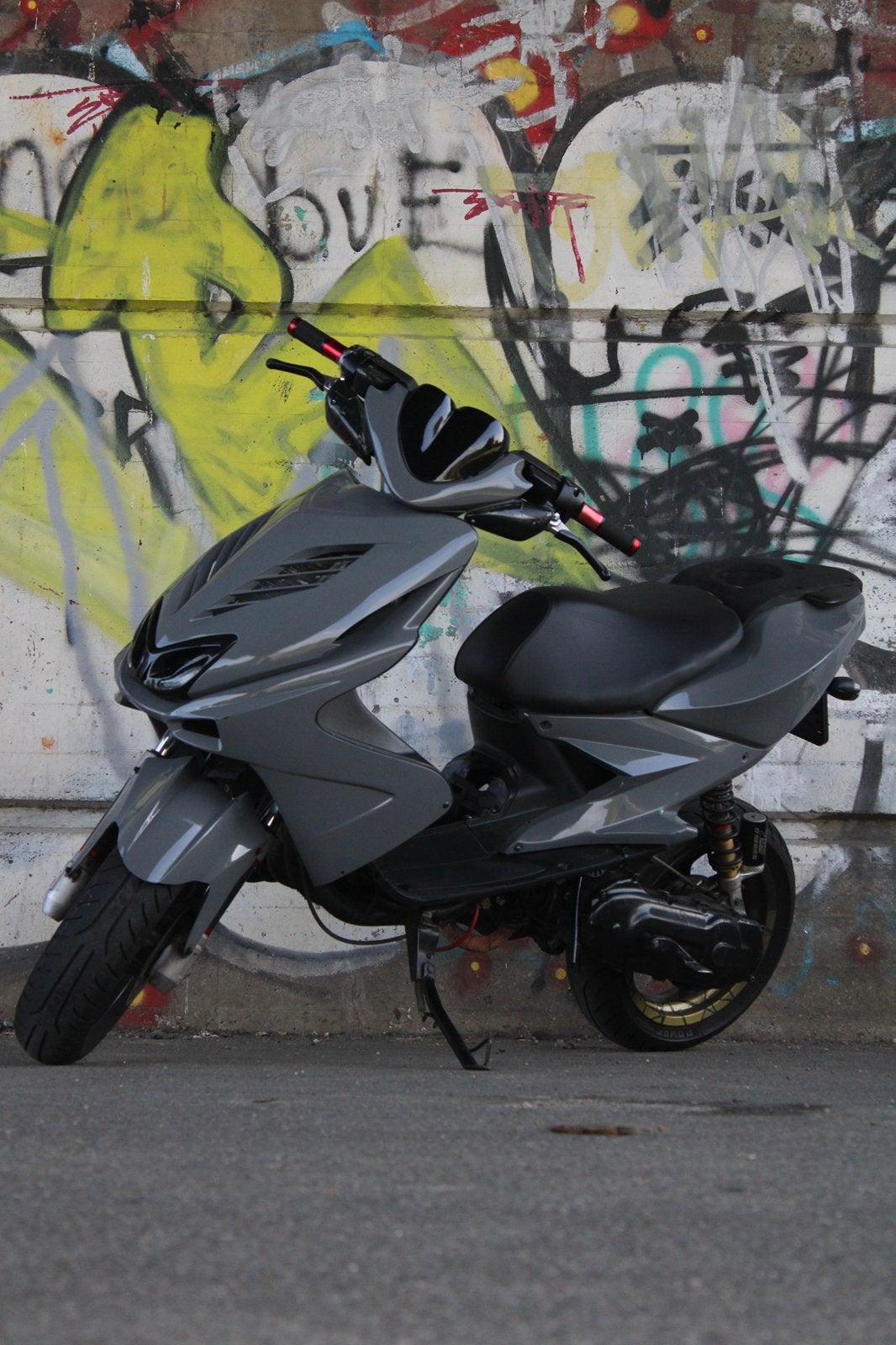 Yamaha aerox 70cc, Fietsen en Brommers, Ophalen, Nieuw, Tweetakt, Aerox