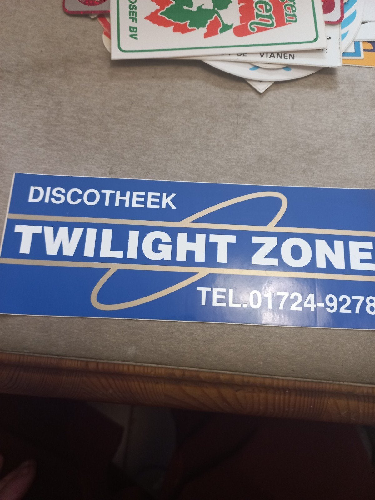 Vintage Discotheek Twilight Zone Sticker/, Ophalen of Verzenden, Gebruikt
