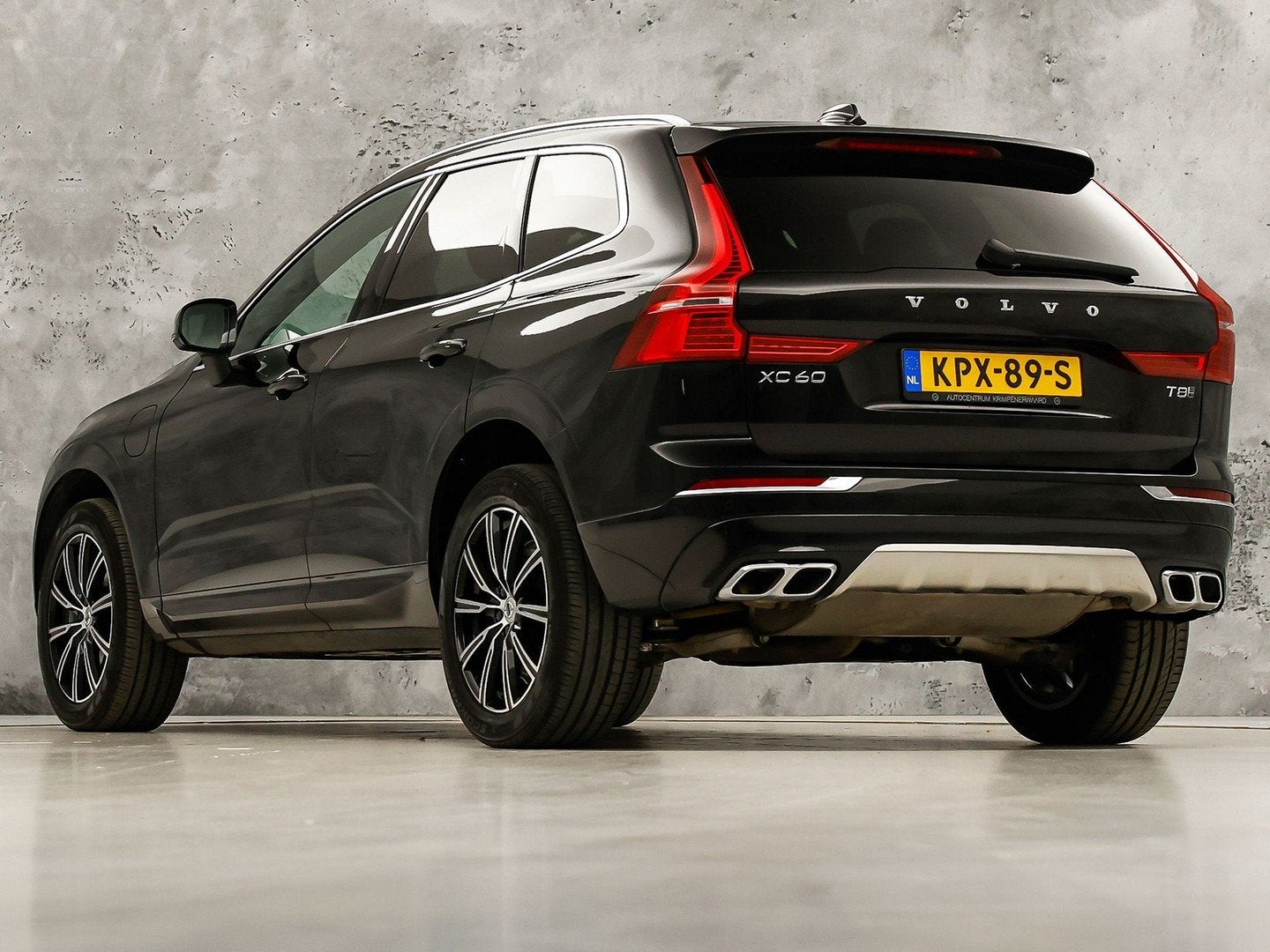 Volvo XC60 2.0 T8 Twin Engine AWD Sport 407Pk Automaat (PANO, Auto's, Automaat, 12 maanden, Verwarmde buitenspiegels, Gebruikt
