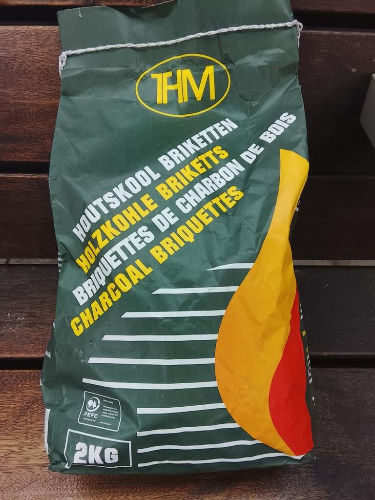 THM Houtskool Briketten 2KG - Voor de perfecte BBQ, Ophalen of Verzenden, Nieuw, THM