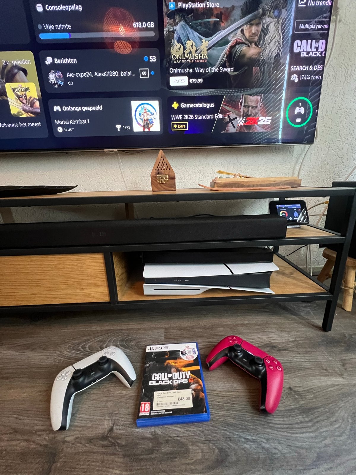 PlayStation 5 Disc Edition 1 TB met 2 controllers, Vanaf 18 jaar, Shooter, 2 spelers, Eén computer
