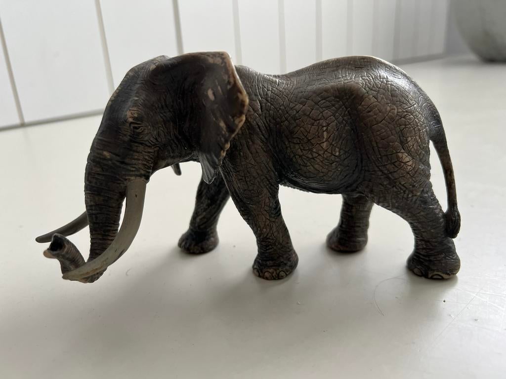 Schleich olifant, Ophalen of Verzenden, Zo goed als nieuw, Wild dier, Beeldje of Figuurtje
