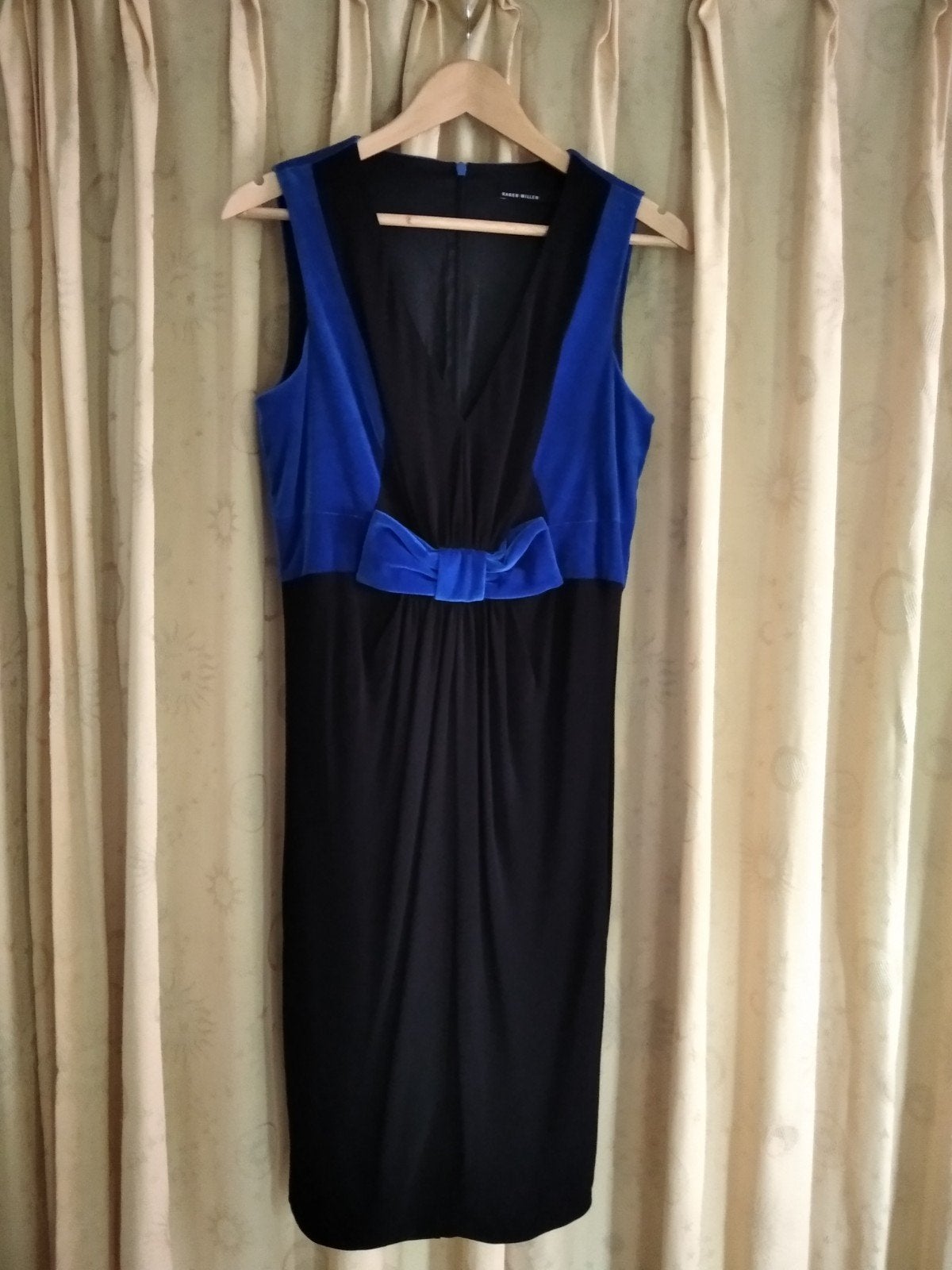 Karen Millen, jurk. zwart, blauw, als nieuw, Viscose, Maat 38/40 (M), Karen Millen, Ophalen of Verzenden, Zo goed als nieuw