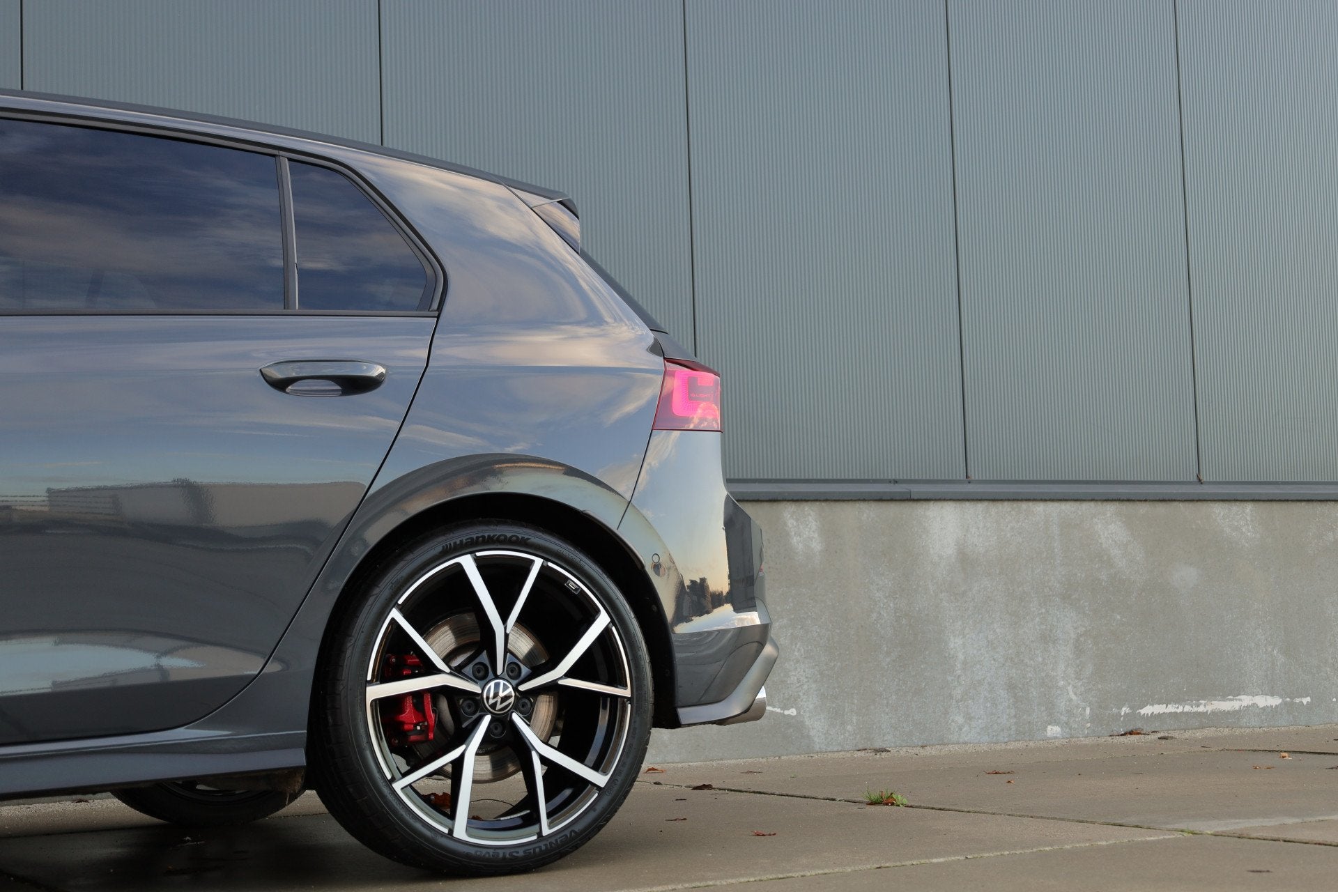 Volkswagen Golf GTI DCC IQ Lights 19" Estoril, Dealer onderhouden, Gebruikt, 4 cilinders, 1984 cc