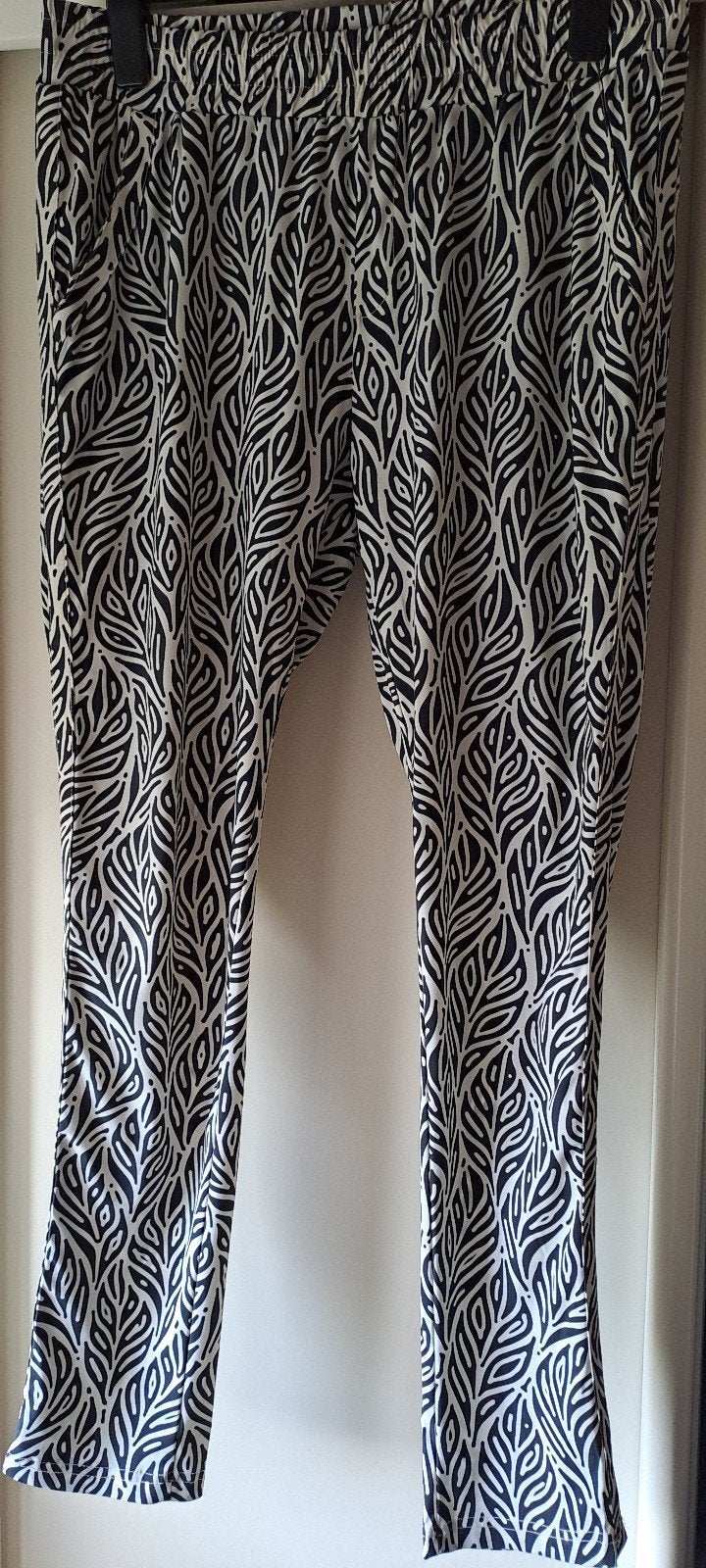 Travelstof broek Exxcellent mt46, Kleding | Dames, Grote Maten, Verzenden, Zo goed als nieuw, Broek of Spijkerbroek