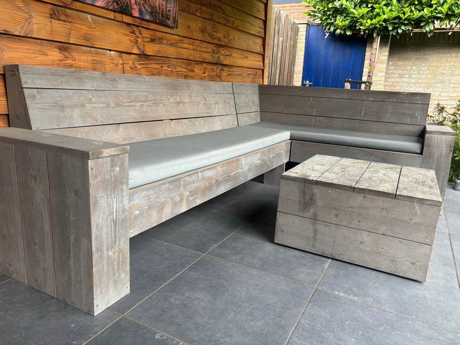Steigerhouten loungeset met kussens en salontafel, Ophalen, 5 zitplaatsen, Gebruikt, Steigerhout